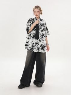 This Abstract Print Oversized Button Shirt is perfect for days when you want comfortable style with a twist. Wear it alone, layer it over or underclothing, and pair it with a skirt or pants for the perfect casual look. With its oversized fit and classic design, it's certain to become one of your wardrobe favorites.
Gender: WomenMaterial: Cotton 50%, Polyester 50%Clothing Length: RegularSleeve Length: Short SleeveSleeve Style: RegularCollar: Polo Collar Oversized Button-up Shirt For Layering, Oversized Casual Blouse For Layering, Oversized Versatile Shirt For Day Out, 50th Clothing, Comfortable Style, Urban Wear, Polo Collar, Button Shirt, Comfortable Fashion