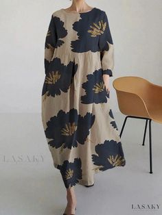 Lasaky - Everyday Essential Wrap Dress Casual Dresses For Summer, Vintage Floral Print Dress, Tennis Shop, Autumn Wardrobe, Midi Dress Casual, Minimal Chic, Crewneck Dress, Mid Length Skirts, Asymmetrical Skirt