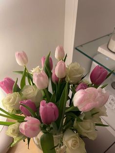 Aesthetic Roses, Favorite Flower, Beautiful Flowers Garden, Most Beautiful Flowers, Pink Tulips, Beautiful Bouquet