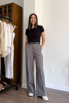 Neutral Tone Work Outfits, Business Athleisure Outfits, School Principal Outfits Women, Buisness Casual Women Outfits Simple, Wide Leg Work Outfit, Principal Dress, Joggers Business Casual, How To Style Trousers Women, Travel Work Outfits