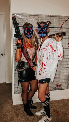 Purg Halloween Costumes, Purgecostume Halloween Girl, Purgecostume Halloween, Best Duo Halloween Costumes, Scarie Movie, Halloween Fashion Outfits, Halloween Costumes Duo, Horror Halloween Costumes