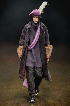 Avant Garde Runway, Runway Sweater, Hipster Mens Fashion, Fall Outfits Men, Mens Fashion Urban, Mens Outfit Inspiration