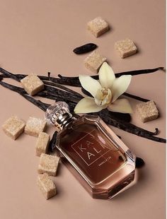 Kayali Perfume Vanilla, Kayali Perfume, Kayali Vanilla 28, Luxury Perfume Packaging, Kayali Vanilla, Perfume Vanilla, Jo Malone Perfume, Creative Advertising Photography, Perfume Photography