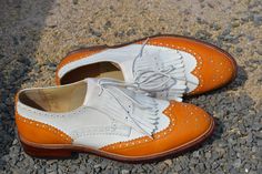 "Handmade White & Tan Color Genuine Calf Leather Wing Tip Brogues \"Good Year Welted\" Oxfords Lace Up Stylish Fringed Leather Shoes For Men's ❤ Upper Material👉 Genuine Leather ❤ Inner Linings👉 Soft Leather ❤ Style👉 Wing Tip ❤ Color👉 White & Tan ❤ Sole👉 Leather ❤ Gender👉 Male ❤ Heel👉 Leather ❤ Totally Hand stitched 👍 Manufacturing Time 7 to 10 Business Days Accessories may differ Sometime a little from original picture due to availability Colored rubber out sole extends durability and lo Custom Design Shoes, Leather Formal Shoes, Good Year, Leather Boot Shoes, Leather Dress Shoes, Leather Shoes Men, Mens Oxfords, Leather Dress, Leather Fashion