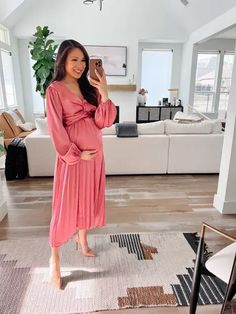 Maternity Dresses For Wedding Guest Winter, Pink Bump Friendly Dresses, Wedding Guest Dress Maternity, Pink Bump Friendly Dress, Pregnant Wedding Dress Guest, Pregnancy Wedding Dress Guest, Girl Baby Shower Outfit For Mom, Maternity Midi Dress Bump Friendly