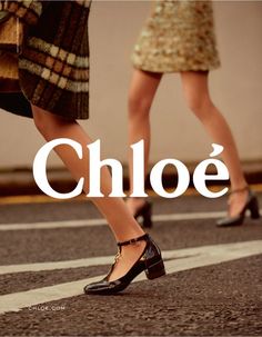 CHLOÉ FALL 2017 AD CAMPAIGN Shoes Campaign, Charlotte Wales, Luna Bijl, Birgit Kos, Shoes Editorial, Product Sketch, Chloe Perfume, Shoe Advertising, Logos Retro