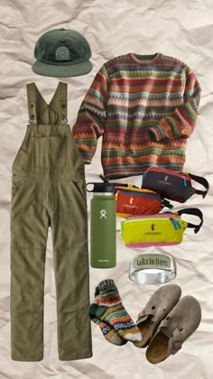 Bag Essentials, Camping Outfits, Hiking Outfit, Packing Tips For Vacation