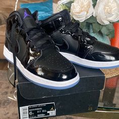 I Have New Air Jordan 1 Mid Se Size 6 Big Kids Totally New Black And Purple Fire Shoes, Air Jordan 1 Mid Gs, Jordan 1 Black, Air Jordan 1 Mid Se, Jordan 11 Retro Low, Nike Air Max Tn, Jordan 1s, Marina Blue, Air Jordan 5