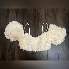 Brand New! Tags Attached. Size Medium Elegant White Crop Top For Vacation, Elegant White Crop Top For Beach, Fitted Cream Crop Top, Luxury Cream Cropped Top, Vintage Cream Puff Sleeve Tops, Cream Fitted Cropped Crop Top, Vintage Cream V-neck Top, Black Collared Shirt, Bridal Crop Top