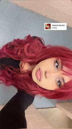 Bright Red Hair On Brown Skin, Red Hair Makeup Ideas, Types Of Red Hair, Bold Eyeshadow, Looks Hip Hop, Mekap Mata, 20 Makeup