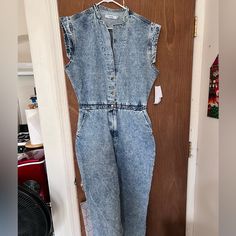 Never Worn Still Has Tags Jumpsuit Outfit Casual, Jumpsuit Outfit, Denim Jumpsuit, Outfit Casual, Pant Jumpsuit, Color Blue, Casual Outfits, Pants For Women, Jumpsuit