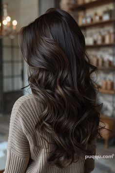 Brunette Hair Color Ideas – Explore Stunning Shades Espresso Brown Hair Color Highlights, Brunette Hair Color Ideas, Espresso Hair Color, Black Color Hairstyles, Κούρεμα Bob, Pageant Hair, Chocolate Brown Hair Color