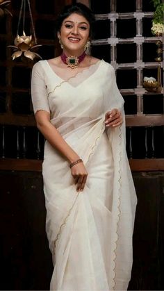 New Latest Saree, White Blouse Designs, Lace Weaving, Onam Outfits, Embroidery Sarees, Organza Embroidery