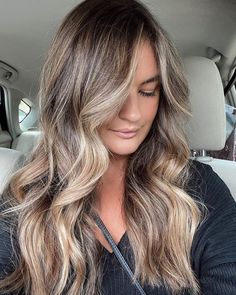 Very Blonde Balayage, Front Long Layers, Teasy Lights Blonde, Heavy Blonde Highlights, Expensive Brunette, Teasy Lights, Blonde Long Hair, Color Extensions, Rave Hair