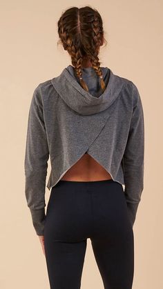 Fall Activewear, Leggings Outfit Fall, Workout Clothes Cheap, Mode Tips, Outfit Yoga, Style Sportif, Legging Outfits