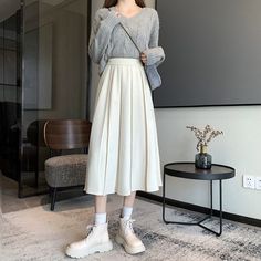 Material: Polyester S: Waist 60-76cm/ Length - 74cm M: Waist 64-80cm/ Length - 75cm L: Waist 68-84cm/ Length - 76cm Summer Y2k Outfits, 90s Fashion Summer, Korean Fashion Skirt, Outfits Pastel, Chic Prom Dresses, Early 2000s Style, Clueless Fashion, Y2k Summer Outfits, 90s Hip Hop Fashion