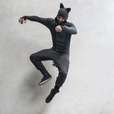 Wolf Onesie, Jumpsuit For Men, Wolf Halloween Costume, After Earth, Men Moda, Wolf Costume, Onesie Costumes, Adult Pajamas, Howl At The Moon