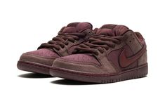 SB Dunk Low FN0619 600 Red Earth, City Of Love, Shoes Outfit Fashion, Nike Sb Dunk Low, Exclusive Sneakers, Adidas Spezial, Sb Dunk Low, Nike Sb Dunks Low, Nike Sb Dunk