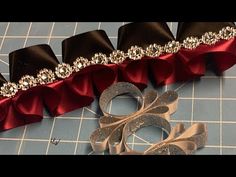 How To Make Ruffles, How To Make A Ruffle, Diy Wreath Bow, Bow Braid, High School Homecoming, Diy Ruffle, Infinity Braid