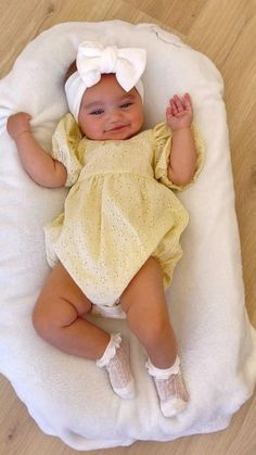 Bany Girl, Babies Outfits, Cute Children Girl, Blonde Baby, Newborn Summer Outfits, New Born Girl Baby Dresses, Adorable Babies, Cute Babys