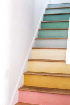 the stairs are painted in different colors