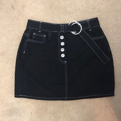 New Black Denim Skirt Perfect For All Seasons! Amazing Quality With Super Cute Button And Belt Detailing. From A Non-Smoker Home ;) Picnic Skirt, Mini Jean Skirt, Patchwork Denim Skirt, Plaid Pleated Mini Skirt, Button Front Mini Skirt, Mini Wrap Skirt, Urban Outfitters Skirt, Pink Mini Skirt, Green Mini Skirt