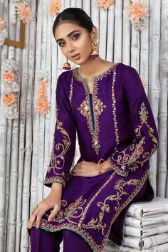 Swirl | Pakistani Designer Outfit | Sarosh Salman Crochet Cable Knit, Plain Suits, Heavy Suit, Party Wears, Asian Clothing, Wedding Ready, Embroidery Leaf, Velvet Dress Designs, Camouflage Outfits