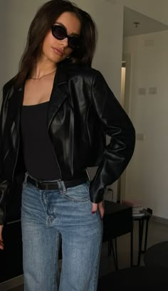 Leather Jacket Outfit, Leather Jacket Outfits, Jacket Outfit, 가을 패션, Casual Style Outfits, Looks Vintage, Outfits Casuales, Cute Casual Outfits