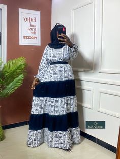 English Material Gown Styles, Ankara Gown, African Fashion Ankara, African Wear, Hijab Style, Michelle Obama, African Dress, Modest Dresses