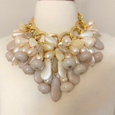 Gorgeous Gold Tone Faux Pearl & Crackle Beads Statement Bib Necklace Very Good Condition, It Measures 16" Long, Plus 2" Chain Extension, Bib Height 5" Embellished Pearl Jewelry In Gold, Embellished Gold Pearl Jewelry, Elegant Beige Beaded Necklaces With Large Beads, Gold Pearl Jewelry Embellished, Gold Embellished Pearl Jewelry, Elegant Beige Beaded Necklace With Large Beads, Elegant Cream Necklaces With Large Beads, Elegant Beige Beaded Necklaces, Elegant Beige Beaded Necklace