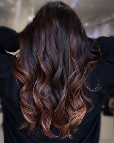 Caramel Brown Hair, Beige Hair, Icy Blonde Hair, Dark Caramel, Hair Color Caramel, Chocolate Hair, Long Hair Color, Hair 2024