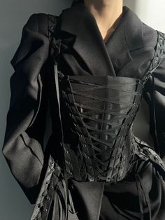 Black Corset Aesthetic, Corset Aesthetic, Ropa Upcycling, Prom Outfits, Cannoli, Black Corset, Grunge Style, Dark Fashion, Looks Style