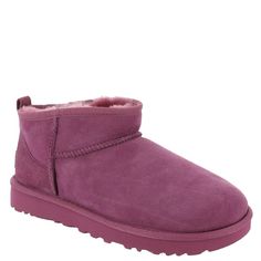 PRICES MAY VARY. 17mm Twinface sheepskin upper 17mm sheepskin lining 17mm UGGplush upcycled wool, lyocell sockliner Sugarcane EVA outsole Ugg Mckay, Ugg Classic, Kids Luggage, Ankle Bootie, Luxury Store, Womens Uggs, Pharmacy Gifts, Primavera Estate, Ankle Booties