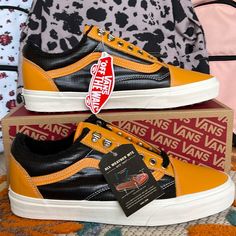 Vans Men’s Old Skool Mte (Mte) Apricot/Black Vn0a348f2nf Sneakers # All Weather Hiking Winter Weather Resistant Exterior. Weather - Warm Lining Weather Resistant Exteriors Heat Retention Layer Between Outsole And Sockliner Vans. "Off The Wall" All Weather Mte - Mte 360 Cool Moisture Escapes Mte 360 Heat Retained Vans Rubber Outsole Heat Retention Layer Style Meets Function. Mte 360 Is Built For Better Heat Retention And Maintaining Moisture Management Around Your Toes. Hiking Winter, Vans Yellow, Vans Men, Vans Off The Wall, Layer Style, Winter Weather, Mens Vans, Old Skool, Off The Wall