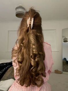 Pretty Long Hairstyles, Matilda Djerf Hair, Hair Pattern, European Hair, Hair Techniques, Matilda Djerf, Blowout Hair