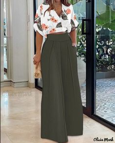 Olivia Mark - Short Sleeve Top and Shorts Set Two Piece Outfits Shorts, Pleated Chiffon Skirt, Shirt Pant Set, Printed Trousers, Short Sleeve Cropped Top, Pantalon Large, Solid Tops, White Casual, Shorts Set