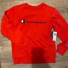 Champion Brand Sweatshirt Boys Size M Brand New W/ Tag Crimson Red, New University Red Letter Print Tops For Winter, Black Crewneck Sweatshirt, Red Crewneck, Champion Crewneck, Champion Brand, Black Crewneck, Champion Sweatshirt, Branded Sweatshirts, Girl Sweatshirts