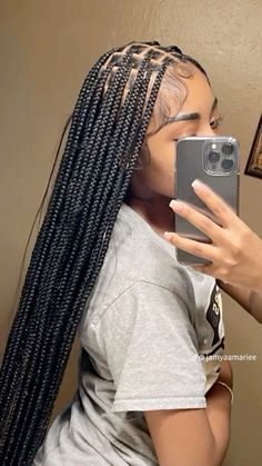 Mini Ponytail Hairstyles, Mini Ponytail, Hairstyles Anime, Shoulder Length Haircuts, Protective Braids, Locs Styles, Hairstyle For Men, Box Braids Hairstyles For Black Women