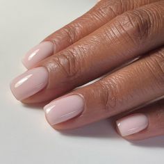 Nails Color For Tan Skin, Acrylic Nails Tan Skin, Nails With Tan Skin, Nails On Tanned Skin, Clean Gel Nails, Nails For Tanned Skin, Nail Color For Tan Skin, Uñas Color Nude, Natural Nails Acrylic