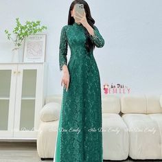 Green Lace and Silk áo Dài With Pearls Ao Dai for Women Vietnamese Long Dress L áo Dài Ao Dai for Bridesmaidshn009 - Etsy Traditional Long Sleeve Ao Dai For Banquet, Elegant Floor-length Fitted Ao Dai, Elegant Formal Ao Dai Maxi Length, Elegant Formal Maxi Length Ao Dai, Elegant Maxi Length Ao Dai For Formal Occasions, Formal Floor-length Fitted Ao Dai, Formal Fitted Floor-length Ao Dai, Elegant Long Sleeve Ao Dai For Wedding, Green Cheongsam For Wedding