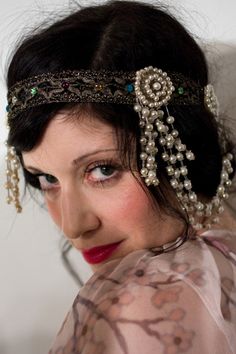 Vintage flapper headband (Sarah Sophie Flicker) Flapper Headpiece, 1920s Headpiece, Flapper Costume, Belly Dance Costumes, Head Piece, Historical Fashion, Belly Dance