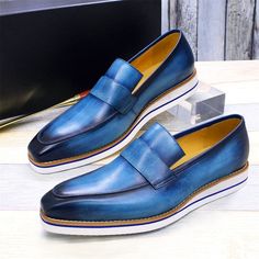 Gender: Men Type: Loafers Main Materials: Cowhide Insole: Microfiber Leather Sole: Rubber Type of Closure: Slip-on Style: Daily. Casual. Retro Heel Height: Low (1-3 cm) Blue Wingtip Moccasins For Business, Blue Wingtip Casual Loafers, Casual Blue Wingtip Loafers, Blue Slip-on Moccasins For Business Casual, Blue Business Loafers With Flat Heel, Blue Leather Plain Toe Slip-ons, Blue Leather Slip-ons With Plain Toe, Formal Leather Low-top Tassel Loafers, Formal Leather Tassel Loafers Low-top