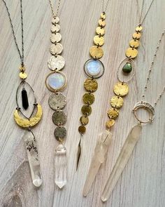 Long Necklaces, Diy Wire Jewelry, Upcycled Jewelry, Estilo Boho, In The Mountains, Gold Filled Chain, Wire Wrapped Jewelry