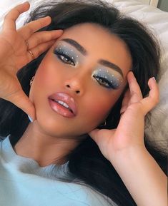 Gem Eye Look, Festival Makeup Looks, Matte Make Up, Halloweenský Makeup, Vampire Weekend, Runway Makeup