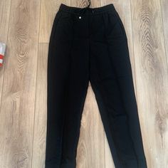 Nwt H&M Black Pants Sz Xs Trendy Workwear Pants By H&m, Trendy Workwear Pants From H&m, H&m Pants With Elastic Waistband, Black Trousers From H&m, H&m Trousers With Elastic Waistband, H&m Black Trousers, Trendy Black Bottoms By H&m, Trendy Black Bottoms From H&m, H&m Casual Ankle-length Pants