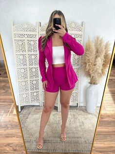 blazer with matching shorts set -comes with belt. -true to size -100% Polyester with light stretch Blazer Short Set, Maxi Dress Sale, Midi Dress Party, Short Set, Cardigan Tops, Long Blouse, Jacket Sale, Shorts Set, Skirts For Sale