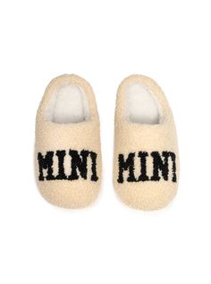 Our kids cozy slippers are super soft and keep your feet warm. Made with non slip rubber bottoms which can be worn inside or outside. Matches perfectly with our adult Mama Slippers! Little kid fits kid's shoe size 9-12 (apprx. ages 3-5) Big kid fits kid's shoe size 1-3 (apprx. ages 6-8) *Indoor/ Outdoor use * Unisex * Machine washable Indoor Outdoor Slippers, Comfy Slippers, Outdoor Slippers, Slippers Cozy, Exercise For Kids, Outdoor Wear, Outdoor Kids, Big Kid, Big Kids