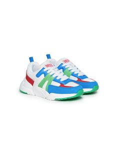 white/multicolour leather micro-mesh panels logo patch at the tongue pull-tab at the heel front lace-up fastening round toe branded insole chunky rubber sole Multicolor Lace-up Sneakers For Jogging, Sporty Multicolor Low-top Chunky Sneakers, Lace-up Mesh Sneakers With Logo, Mesh Sneakers With Logo For Jogging, Green Sporty Chunky Lace-up Sneakers, Sporty Green Chunky Lace-up Sneakers, Green Chunky Sneakers For Sports, Green Sporty Lace-up Chunky Sneakers, Trendy Sneakers For Jogging With Translucent Outsole