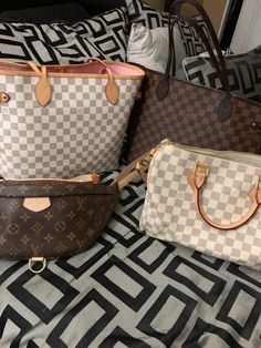 LV daily Stylish Handbags, Juicy Couture, Purse Wallet, Wallet