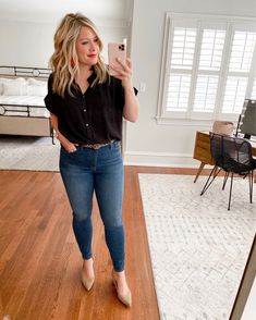 Large Chest Work Outfit, Mid Size Summer Outfits Work, Midsize Spring Outfits For Work, Summer Work Outfits Office Casual Jeans, Midsize Work Outfit Business Casual, Business Casual Outfits For Women Curvy, Mid Size Outfits Summer, Midsize Outfits Work, Midsize Work Outfit